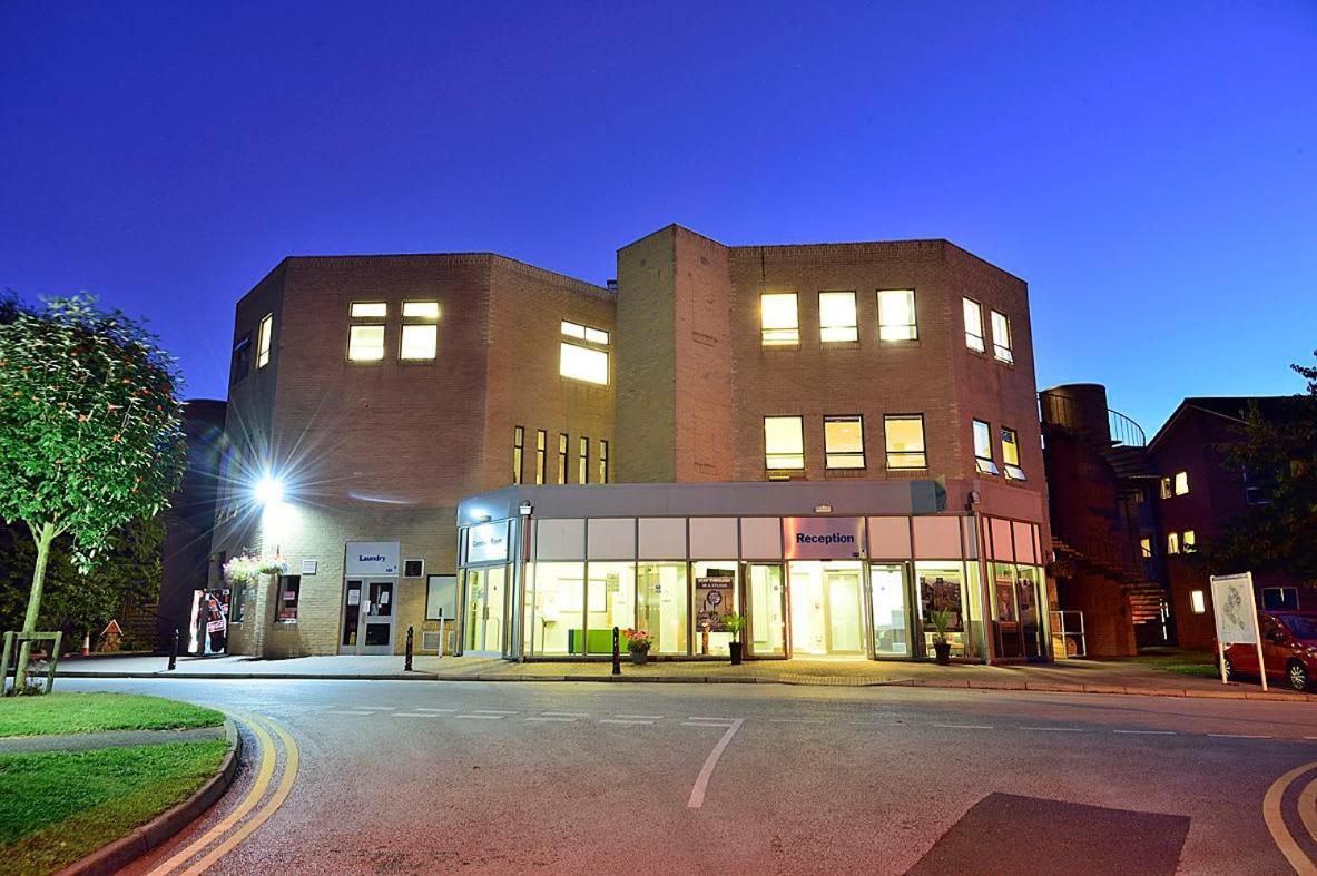Broadgate Park Beeston Nottingham Exterior foto